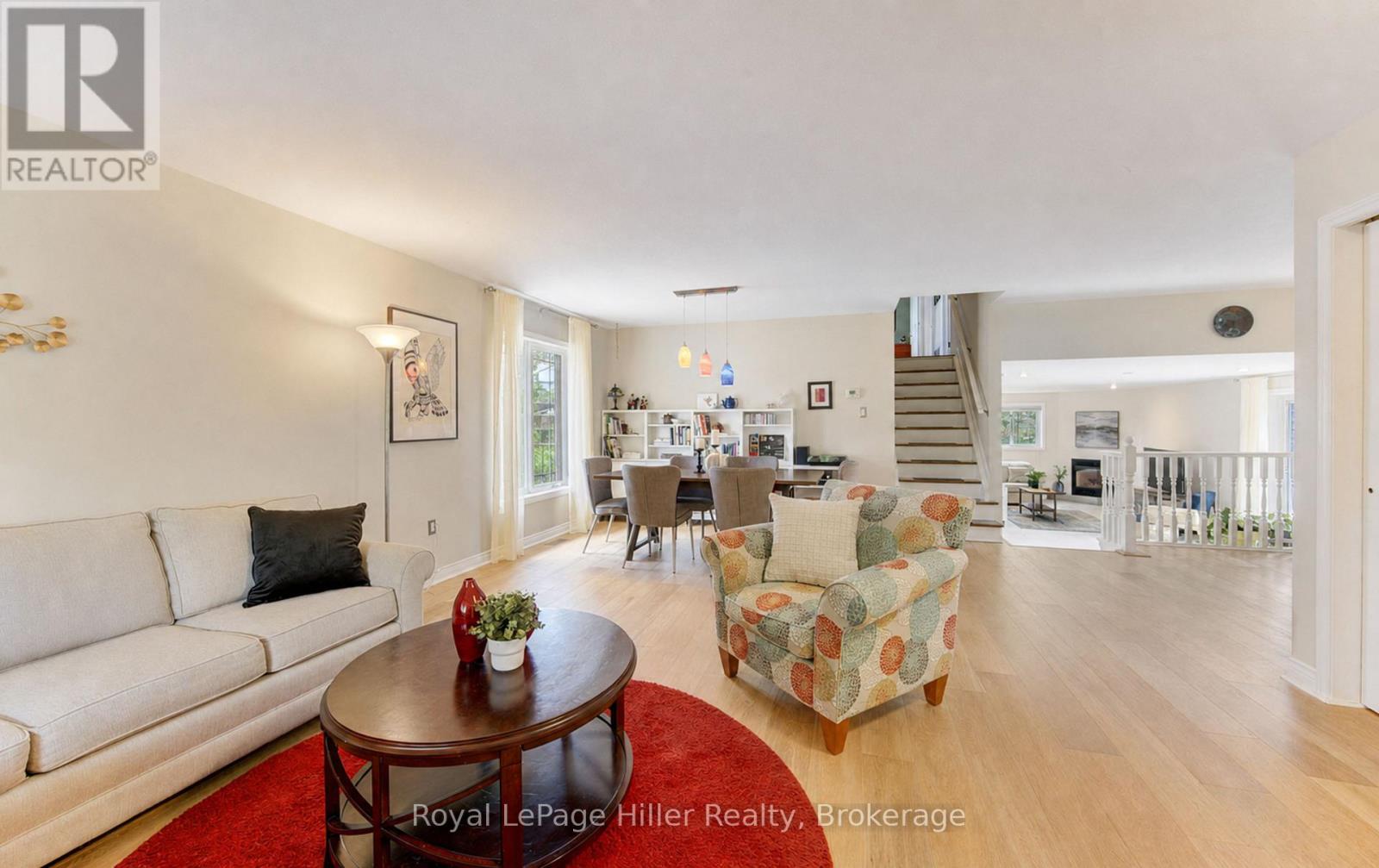 15 MCQUEEN COURT - Image 9