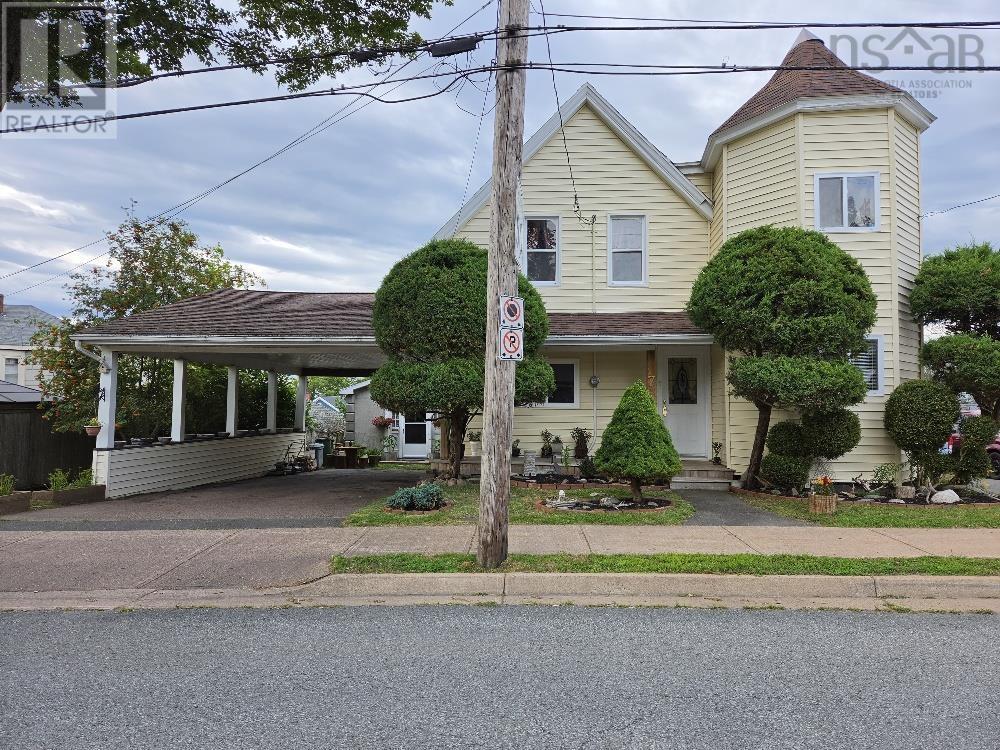 7 Douglas St, Truro — photo 1