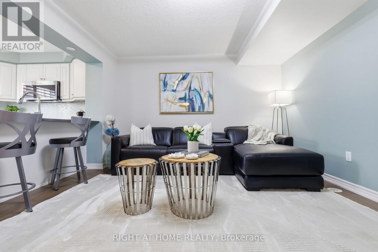 283 ELLEN DAVIDSON DRIVE - 12
