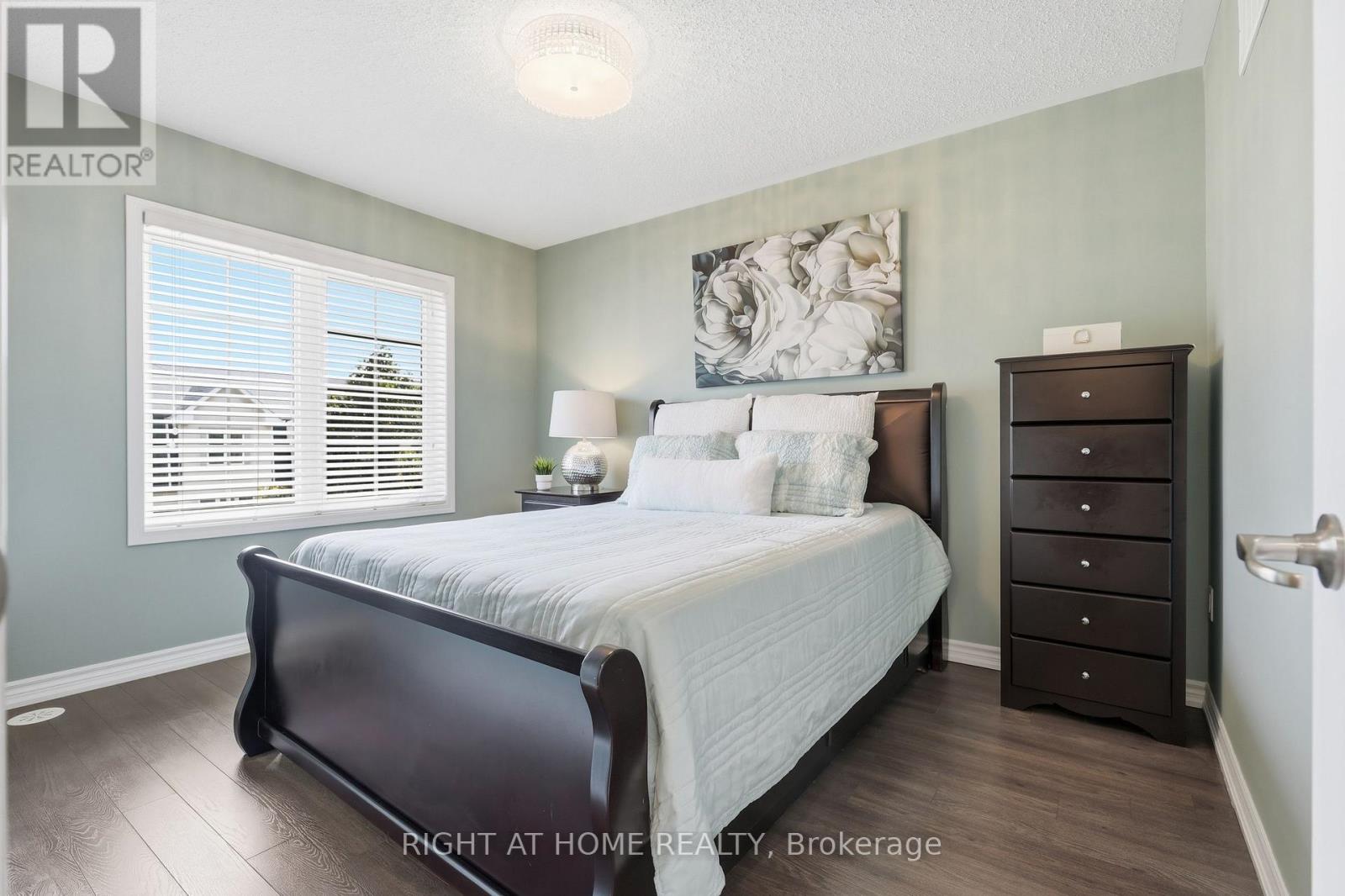 283 ELLEN DAVIDSON DRIVE - 32