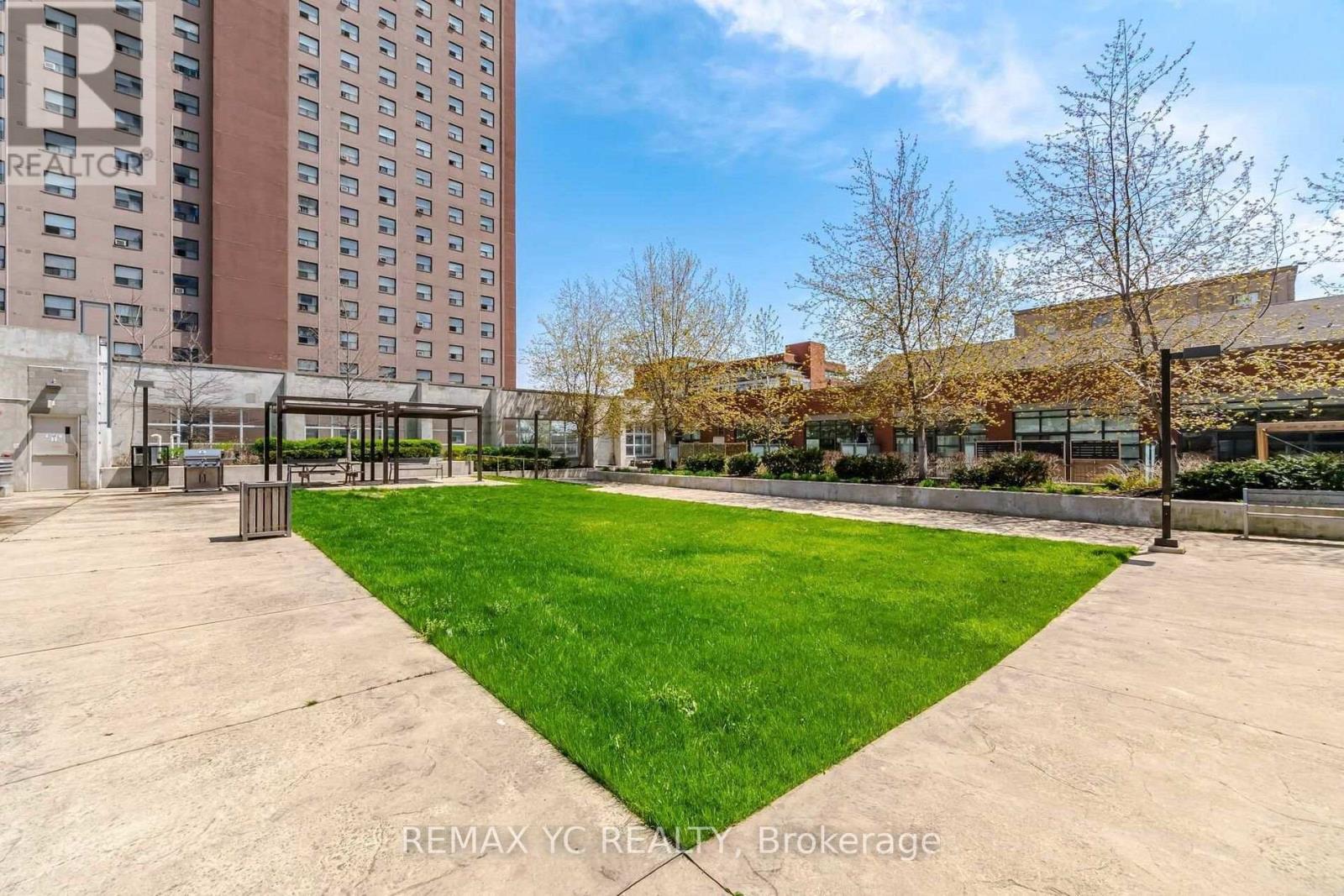 #2408 1410 DUPONT STREET - Image 30