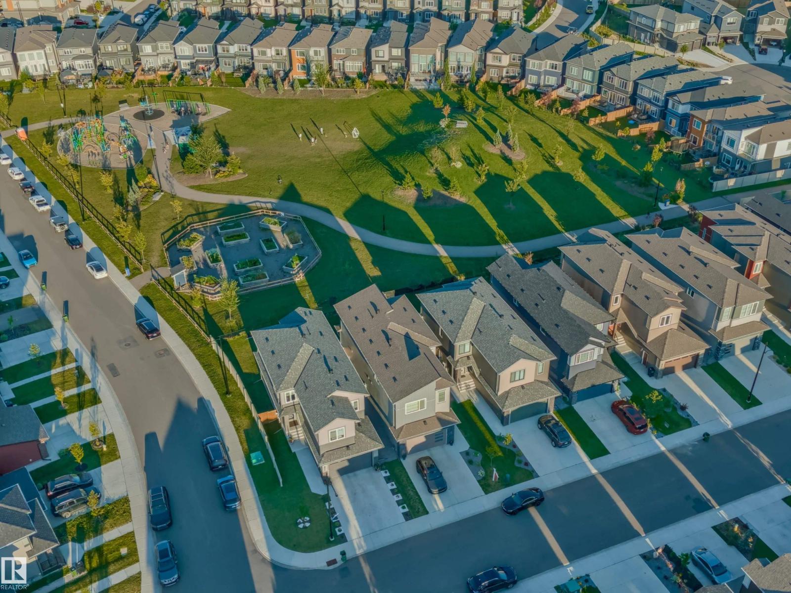 1367 SISKIN WD NW - 1