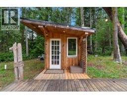 125 Mapleleaf Lane, Sidney Island, BC L1L1L1 Photo 9