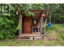125 Mapleleaf Lane, Sidney Island, BC L1L1L1 Photo 21