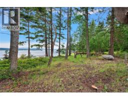 125 Mapleleaf Lane, Sidney Island, BC L1L1L1 Photo 34