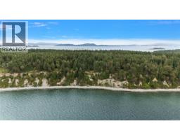 345 Evergreen Lane, Sidney Island, BC V0N2G0 Photo 19