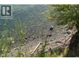 377 Evergreen Lane, Sidney Island, BC V8L5Y9 Photo 13