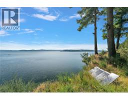 377 Evergreen Lane, Sidney Island, BC V8L5Y9 Photo 53