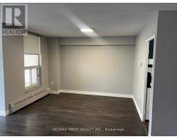 202 - 130 Neptune Drive, Toronto, ON M6A1X5 Photo 10