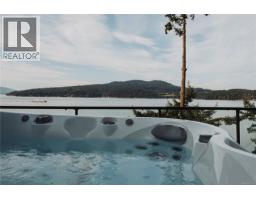 7318 Mark Lane, Central Saanich, BC V9E2A1 Photo 35