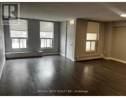 202 - 130 Neptune Drive, Toronto, ON M6A1X5 Photo 8