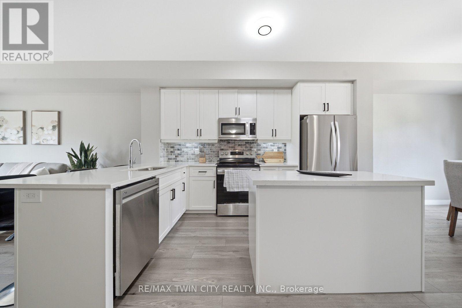 #46 720 GREY STREET - Image 10