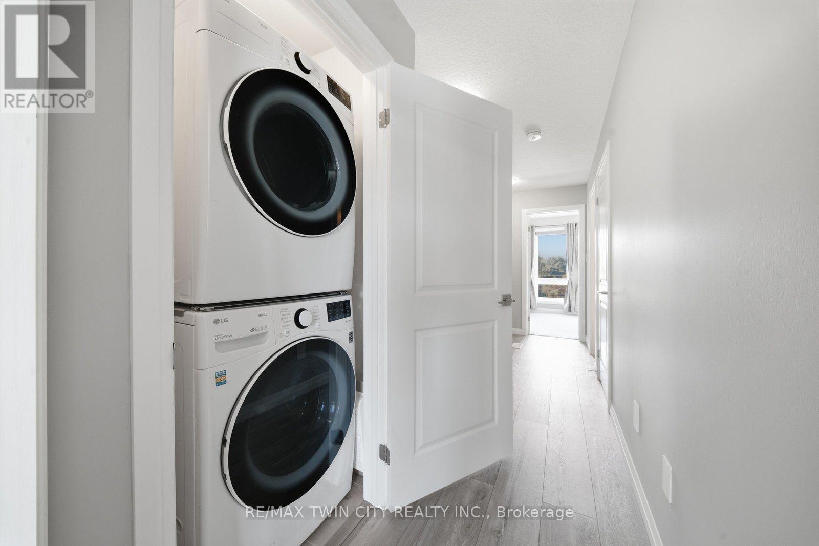 #46 720 GREY STREET - Image 16