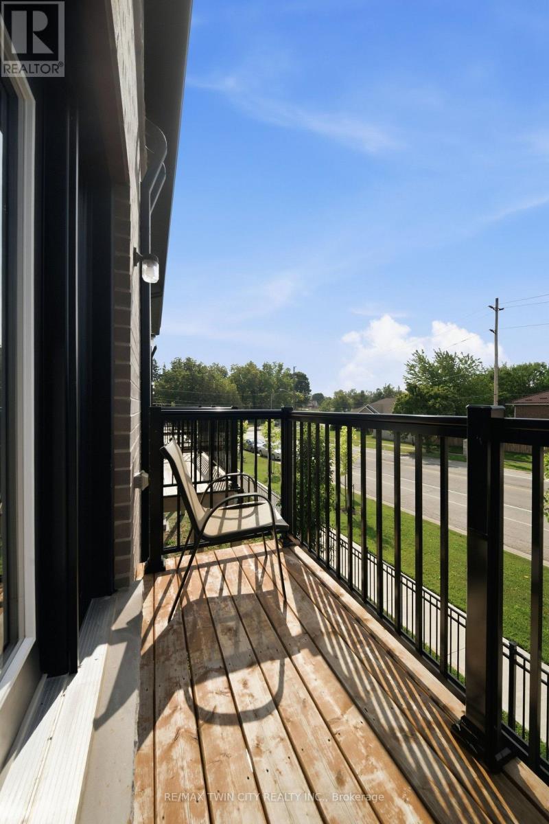 #46 720 GREY STREET - Image 30