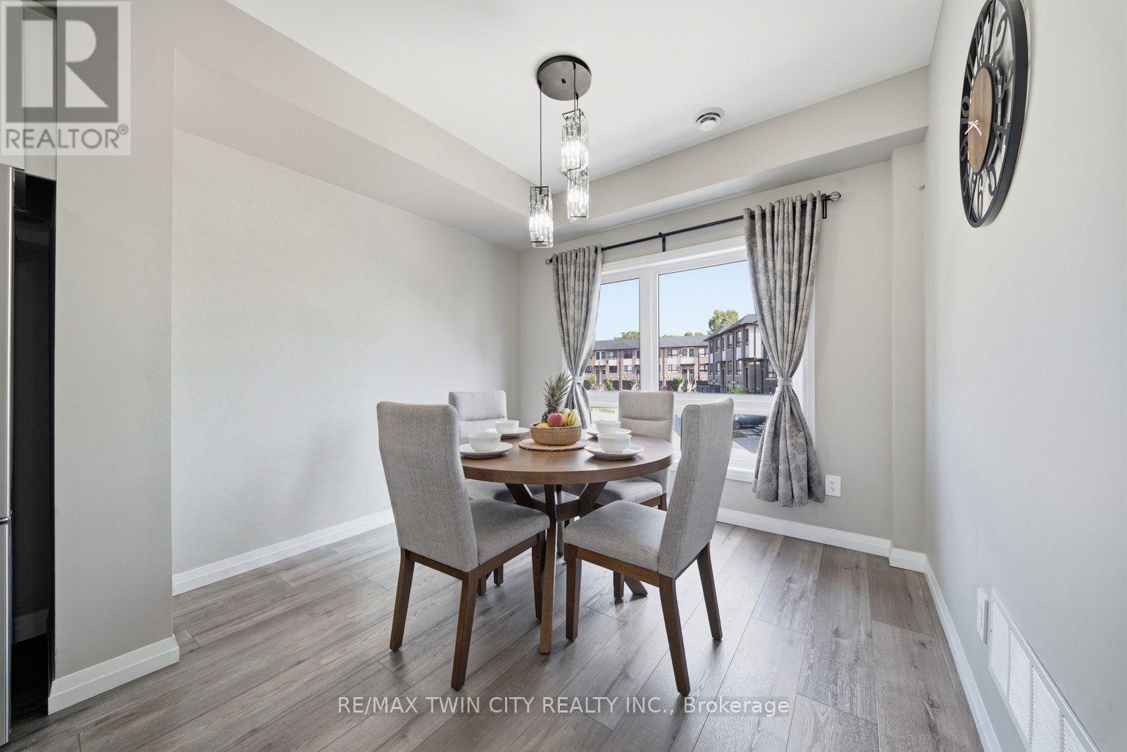 #46 720 GREY STREET - Image 7