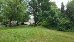 202 Lyndale Drive, Winnipeg, MB R2H1L6 Photo 18