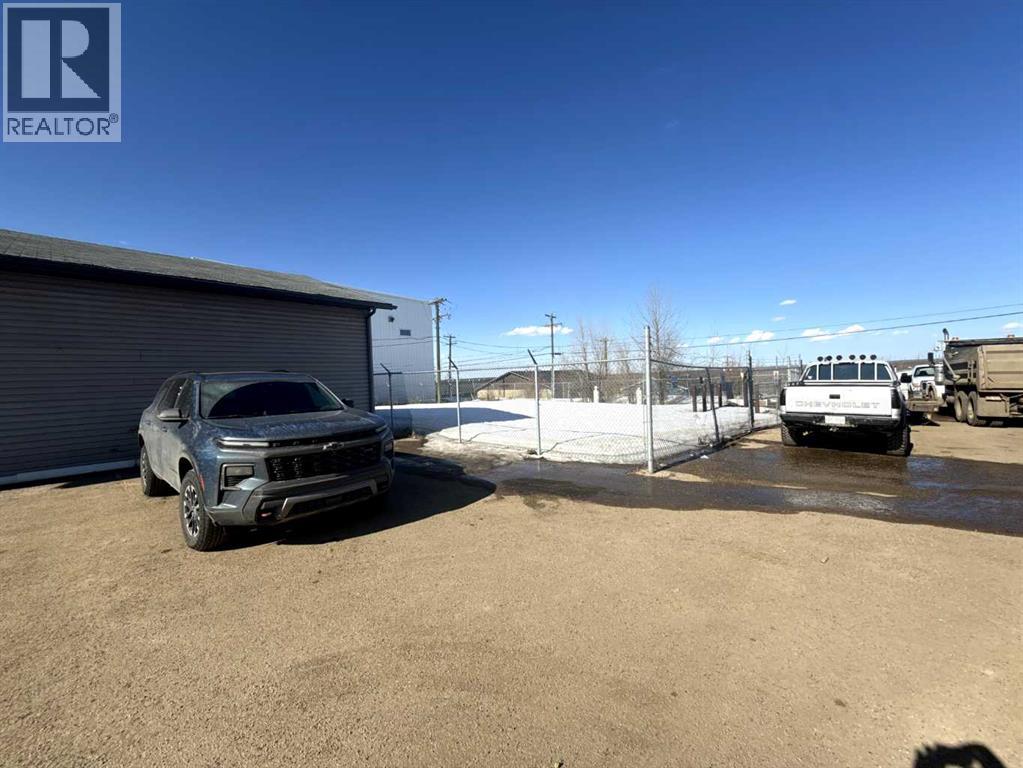 195 Mackay Crescent, Fort McMurray — photo 5