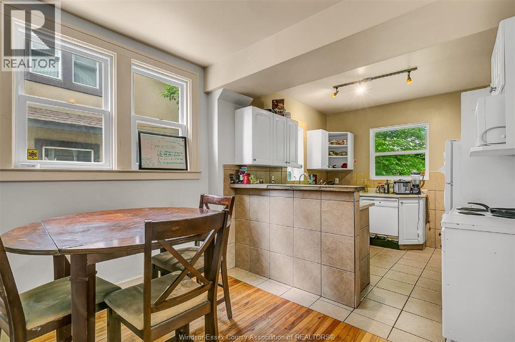 346 RANDOLPH - 13