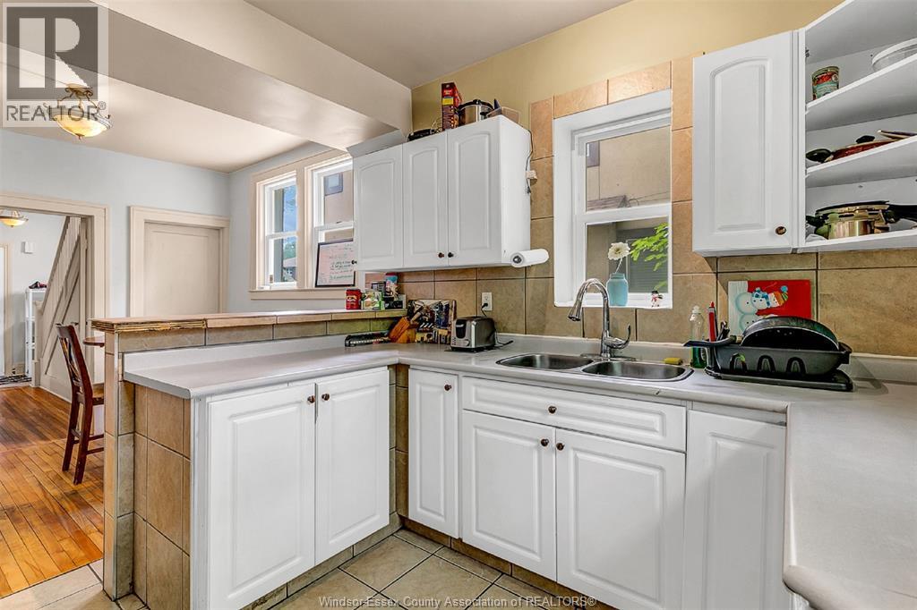 346 RANDOLPH - 14