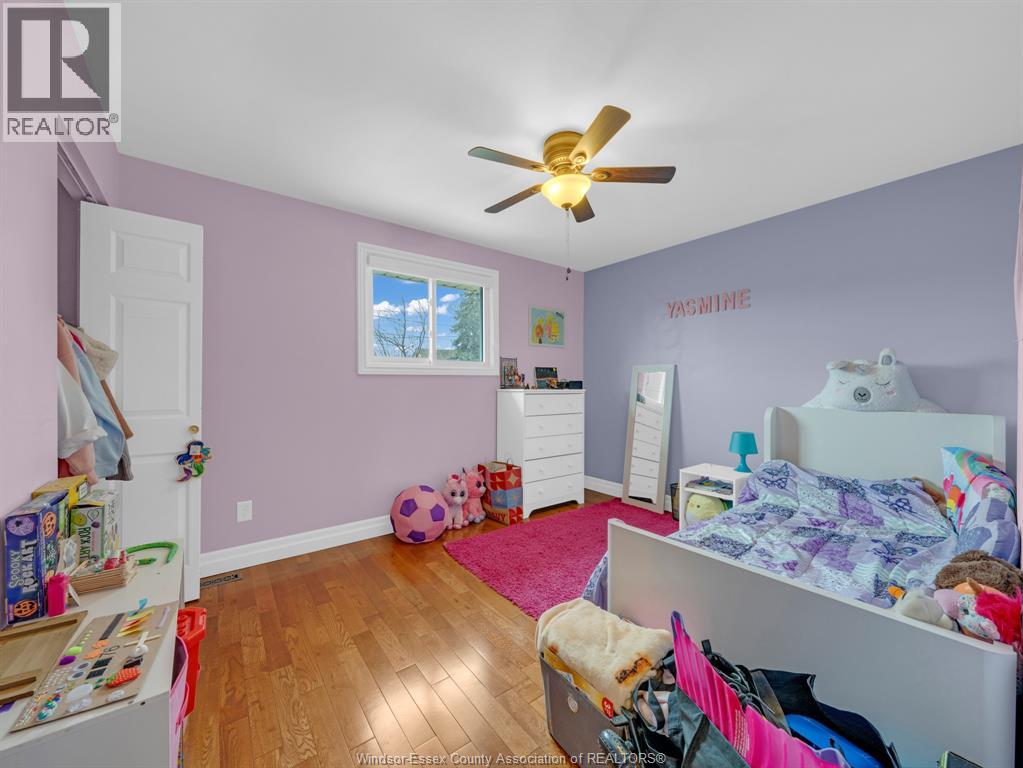 1031 EASTLAWN - Image 21