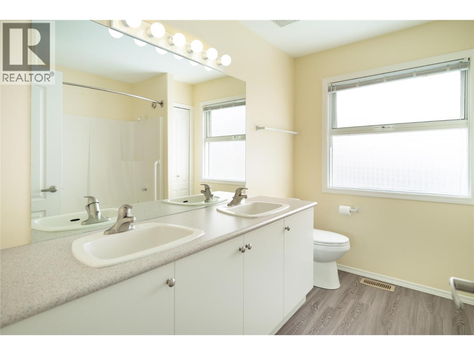 #305 650 Lexington Drive - Image 30