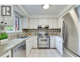 Kitchen - 1025 Vanier Drive, Mississauga, ON L5H4B2 Photo 14