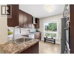 2pc Bathroom - 1115 Paramount Drive Unit# 50, Stoney Creek, ON L8J1P6 Photo 7