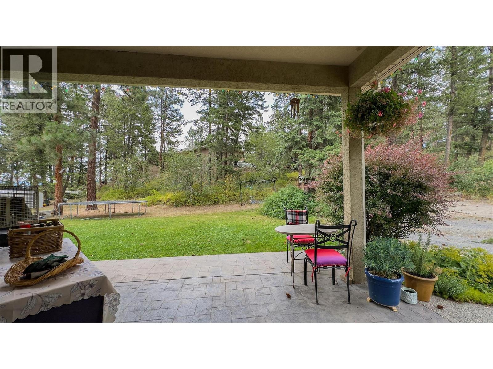 3605 Luxmoore Road, Kelowna