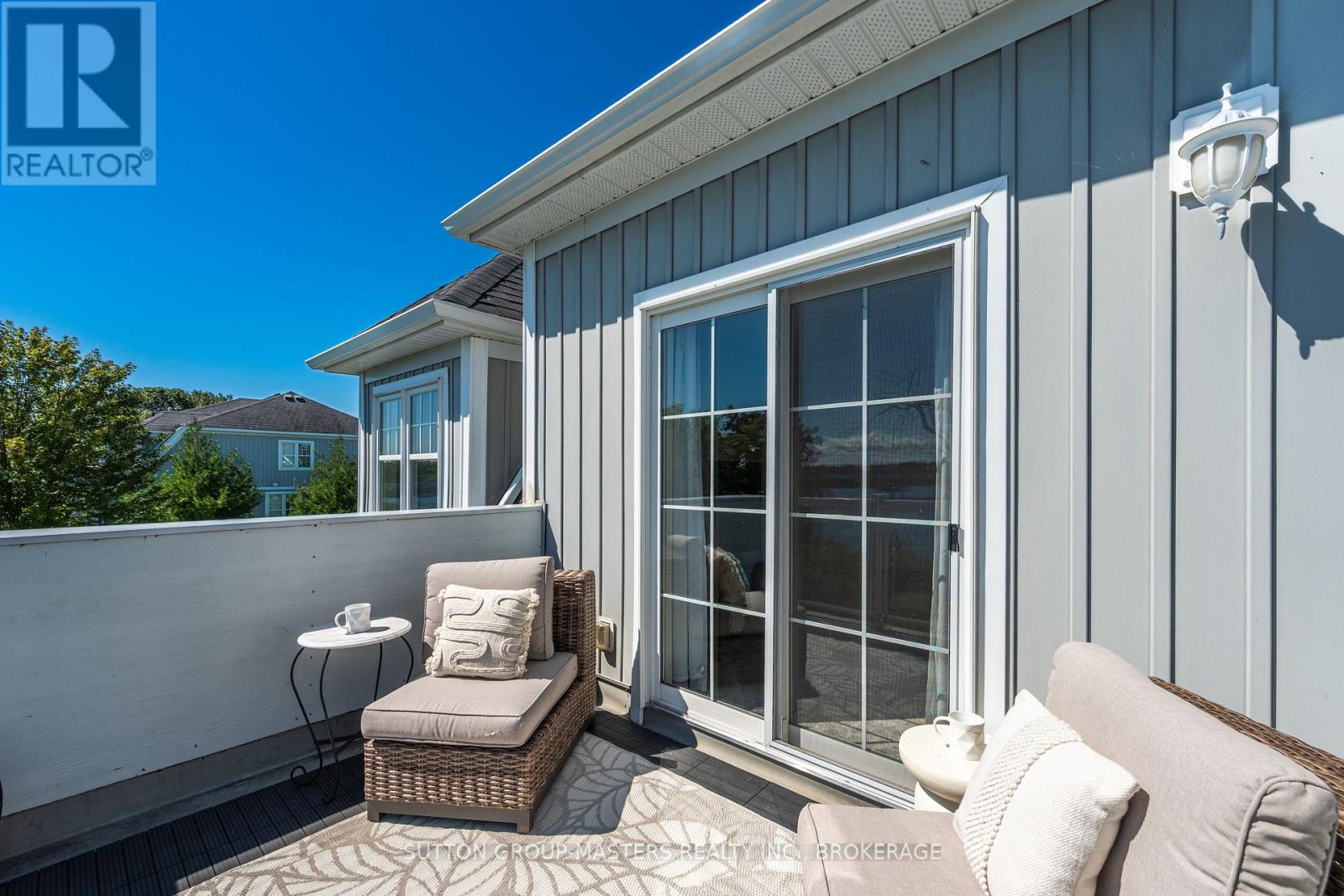 728 NEWMARKET LANE - Image 9
