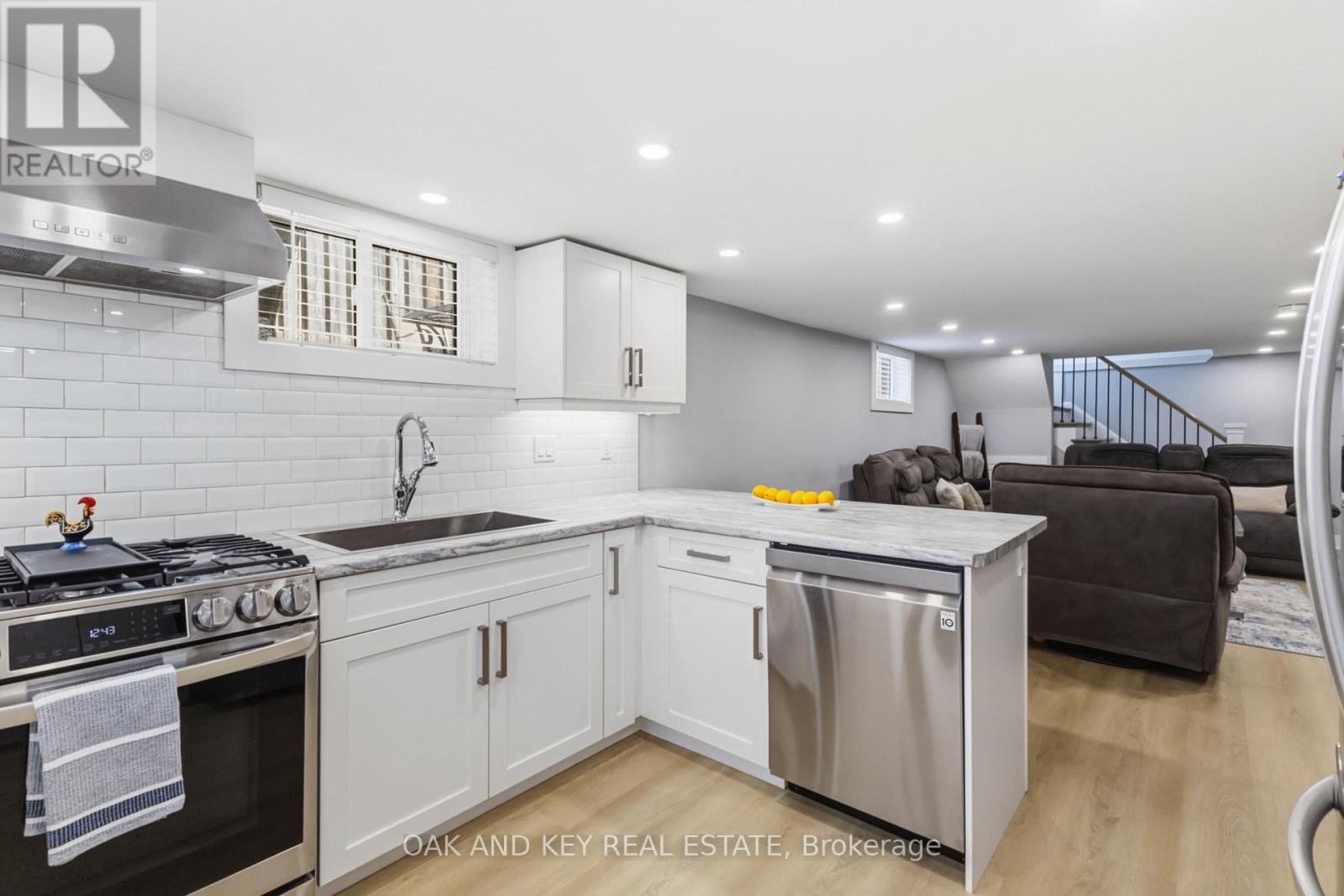 169 ELLSWORTH CRESCENT - Image 27