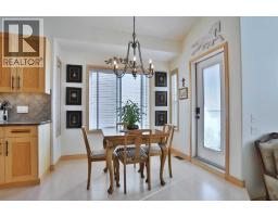 92 Sherwood Rise Nw, Calgary, AB T3R1P6 Photo 15