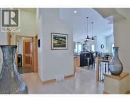 92 Sherwood Rise Nw, Calgary, AB T3R1P6 Photo 22