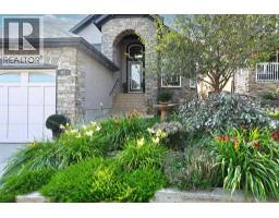 92 Sherwood Rise Nw, Calgary, AB T3R1P6 Photo 45