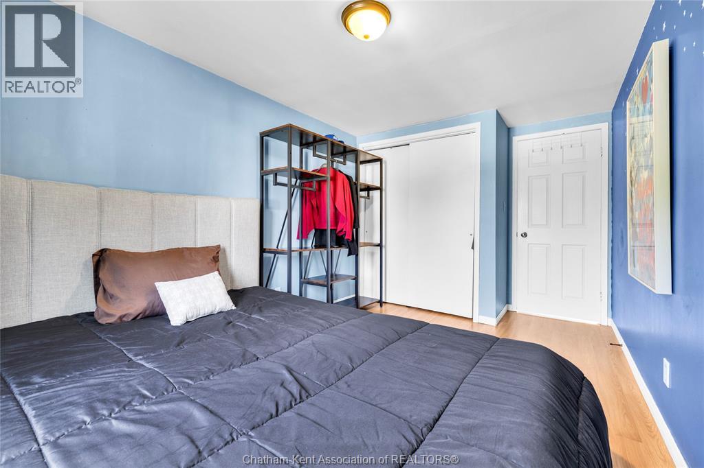 71 Parry DRIVE - Image 19
