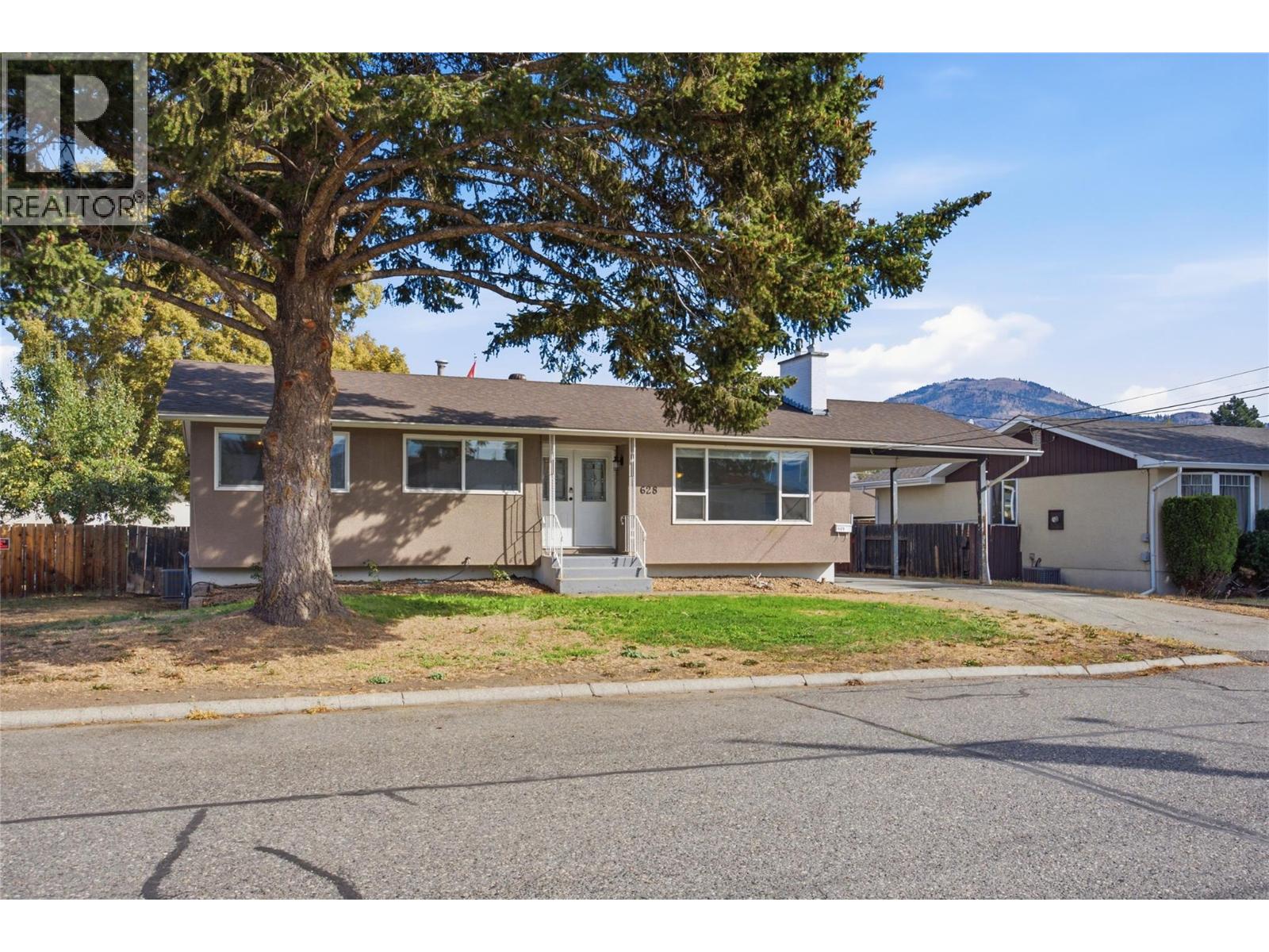 628 Duncan Avenue - 1