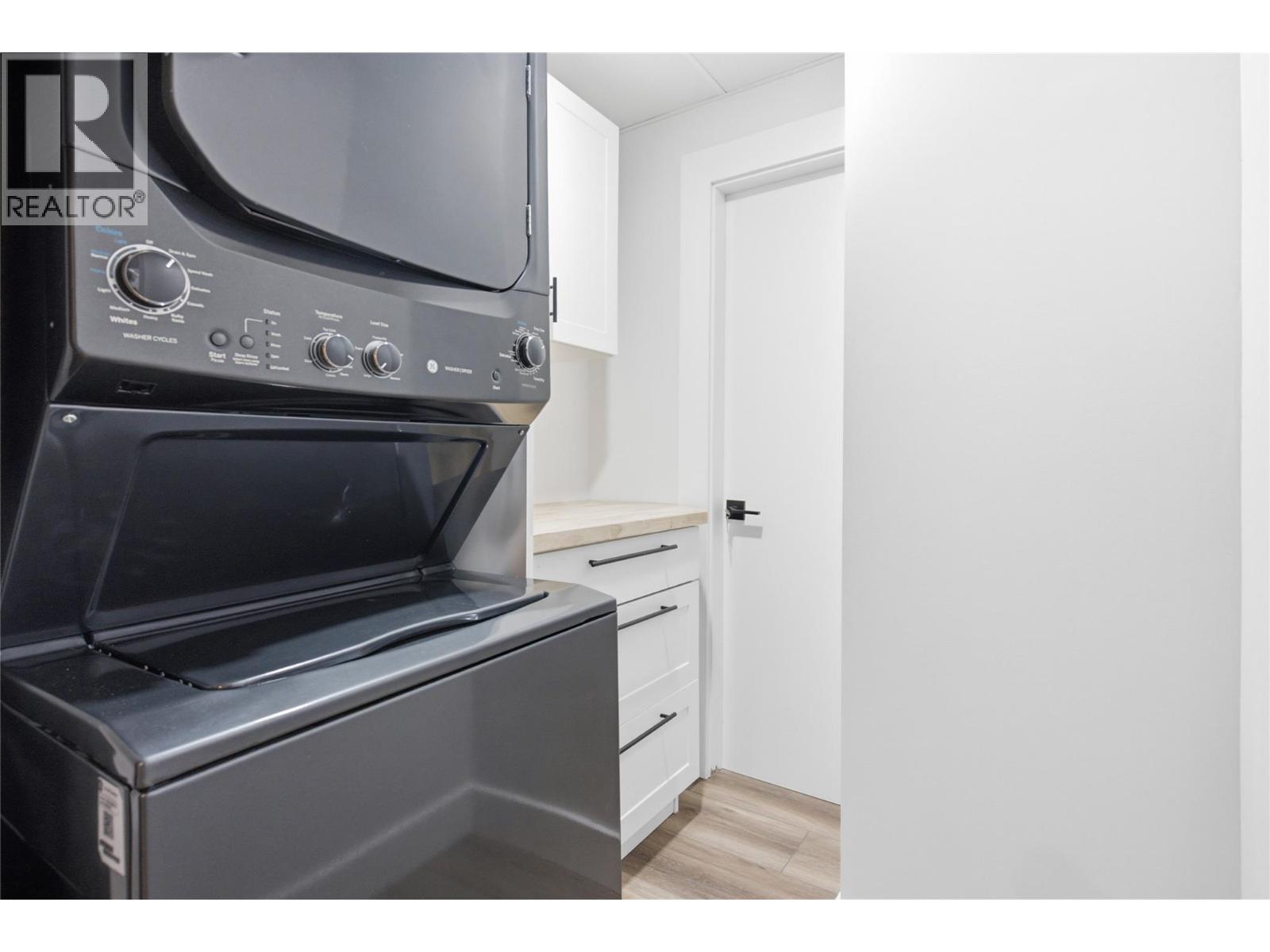 628 Duncan Avenue - Image 33