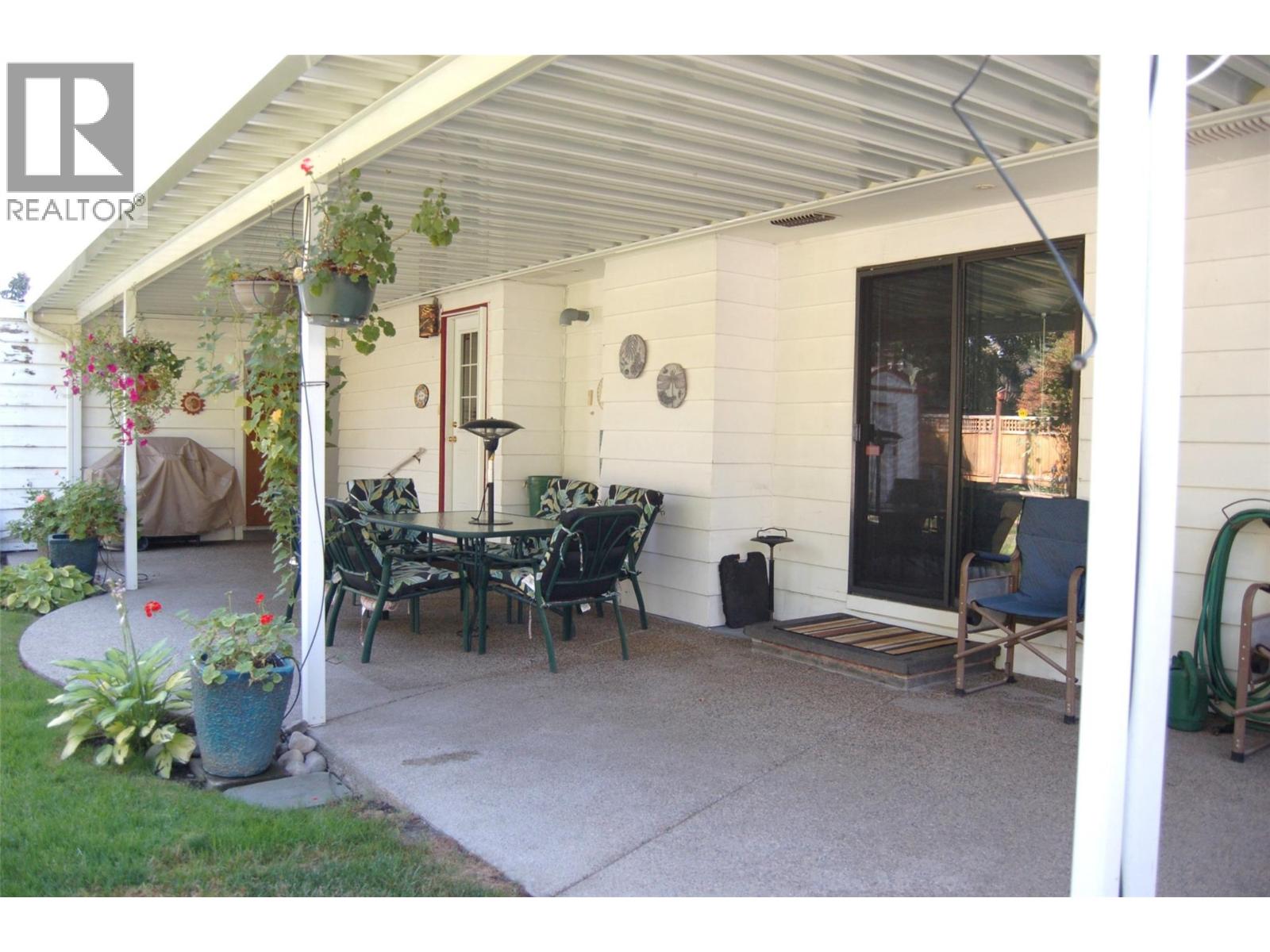 10504 Ritchie Street, Summerland