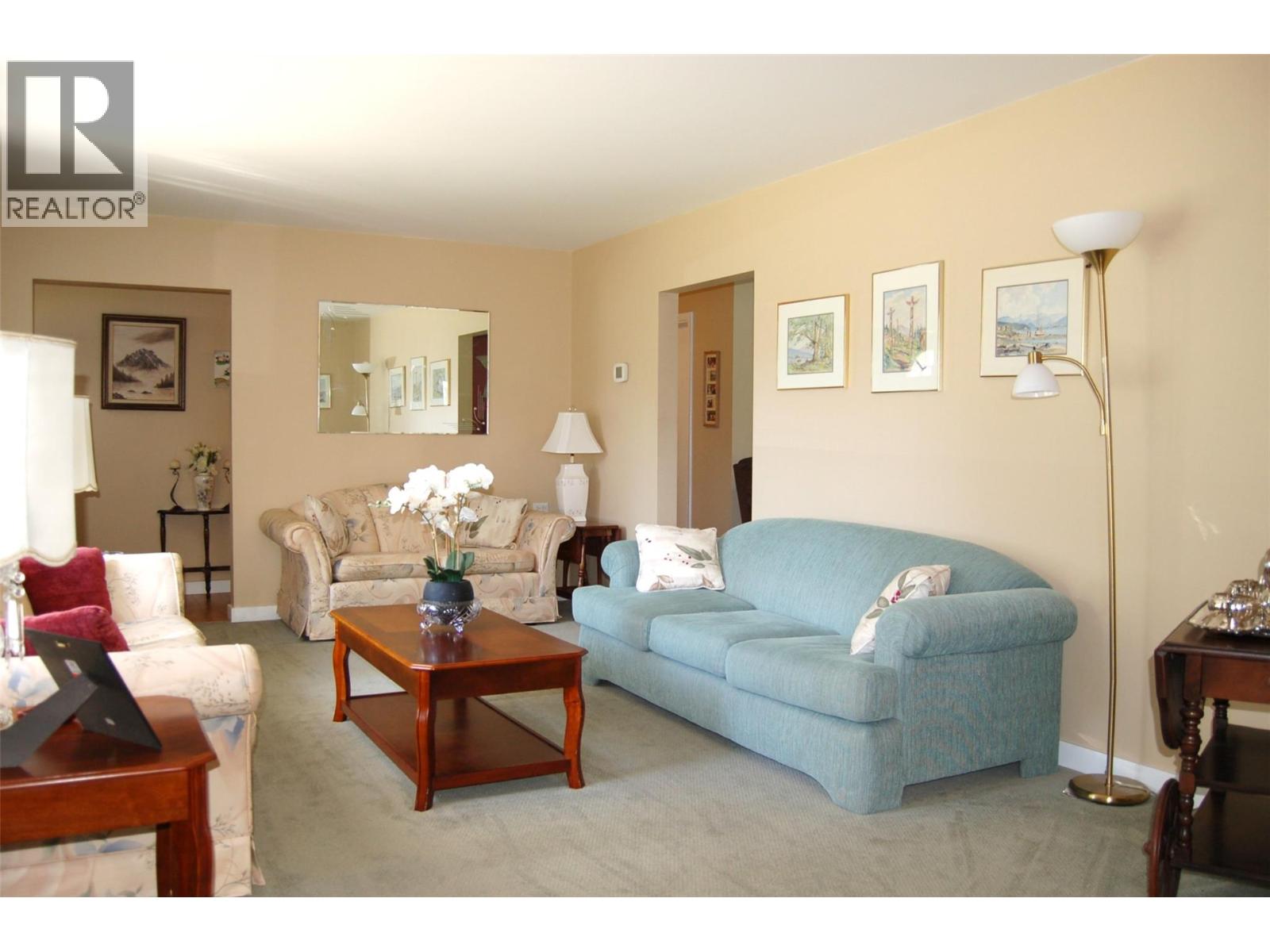 10504 Ritchie Street, Summerland