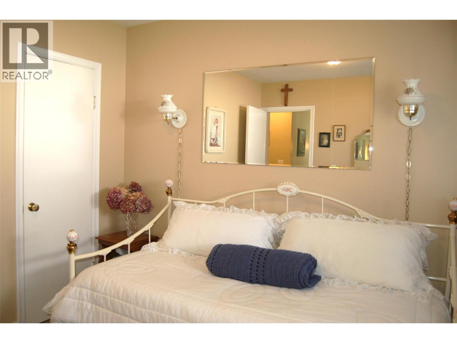 10504 Ritchie Street, Summerland