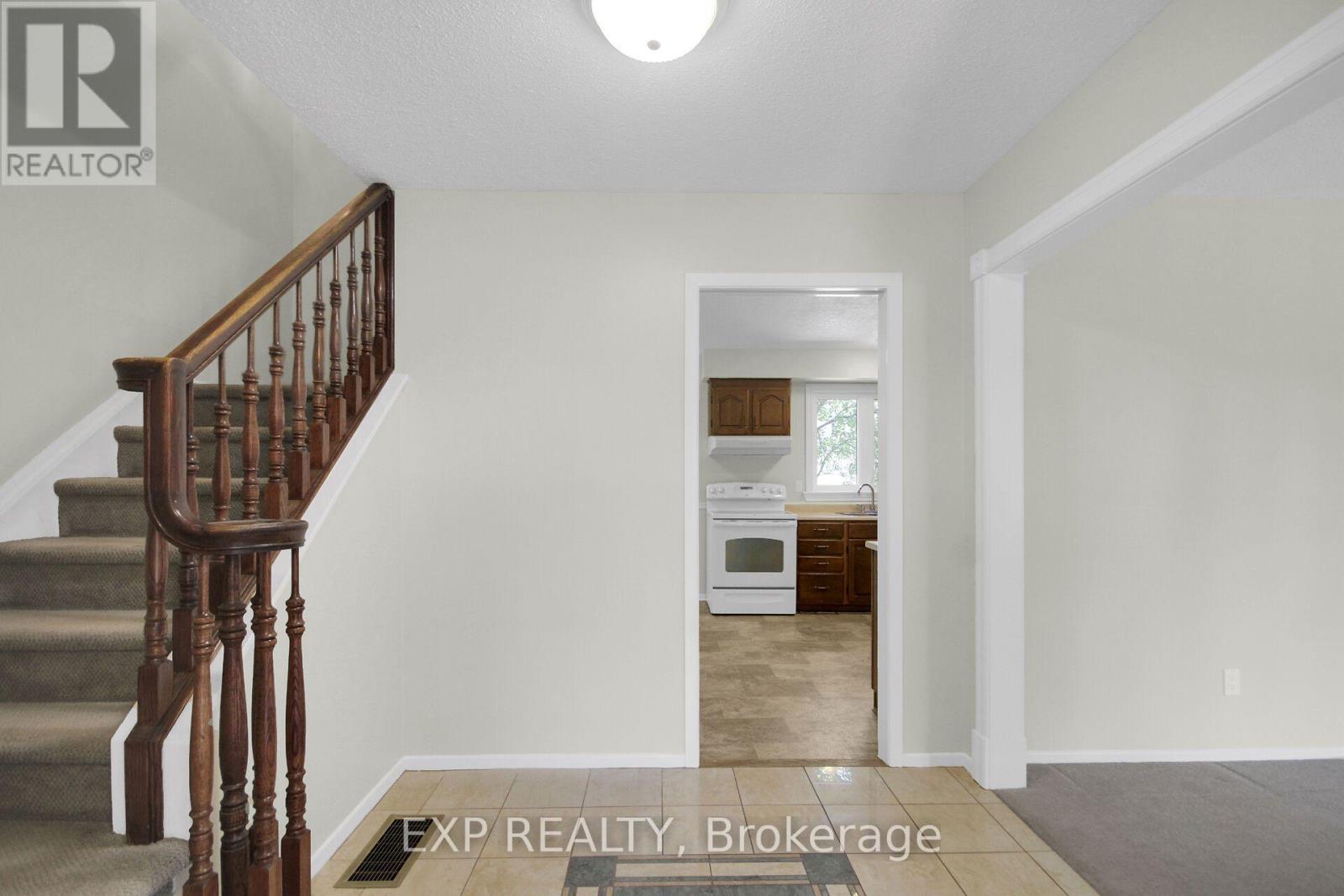 13 SHANEL PLACE - Image 8