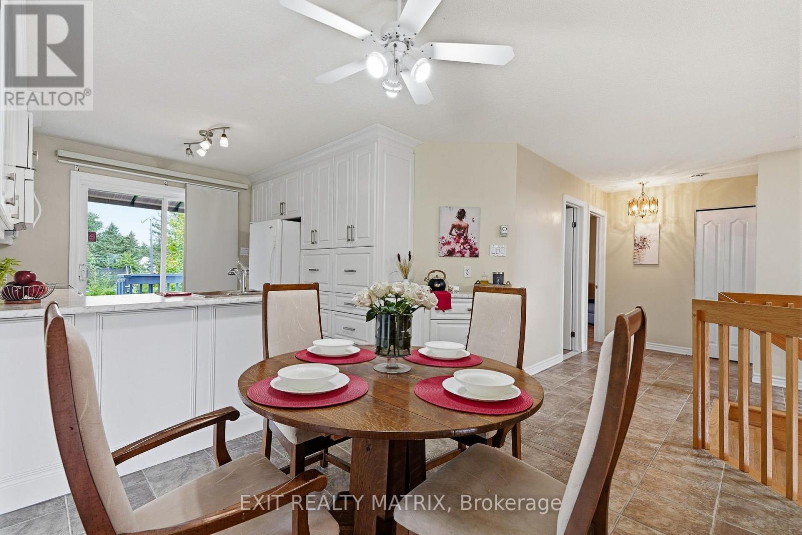 44 STE THERESE BOULEVARD - 13