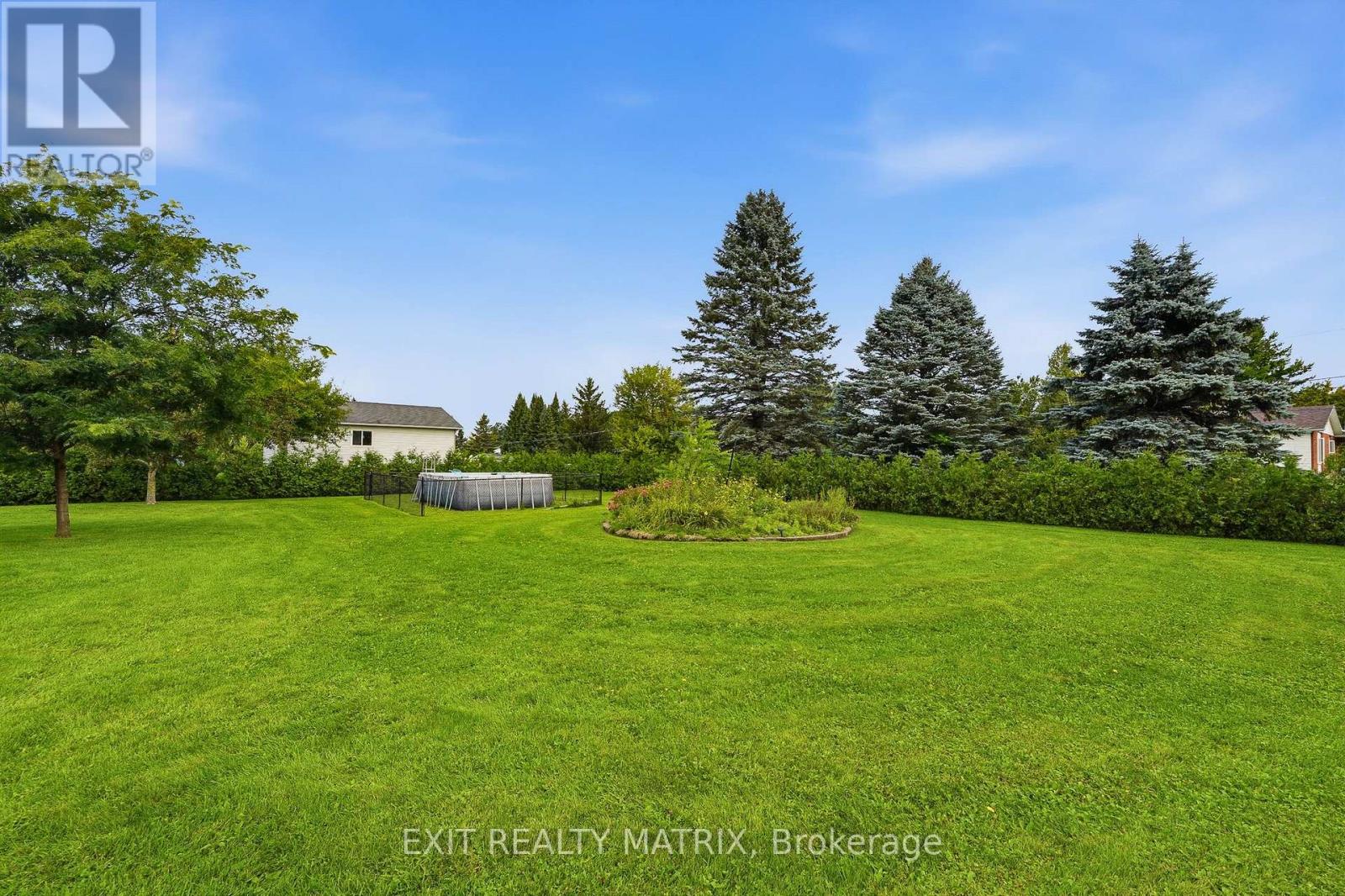 44 STE THERESE BOULEVARD - 30