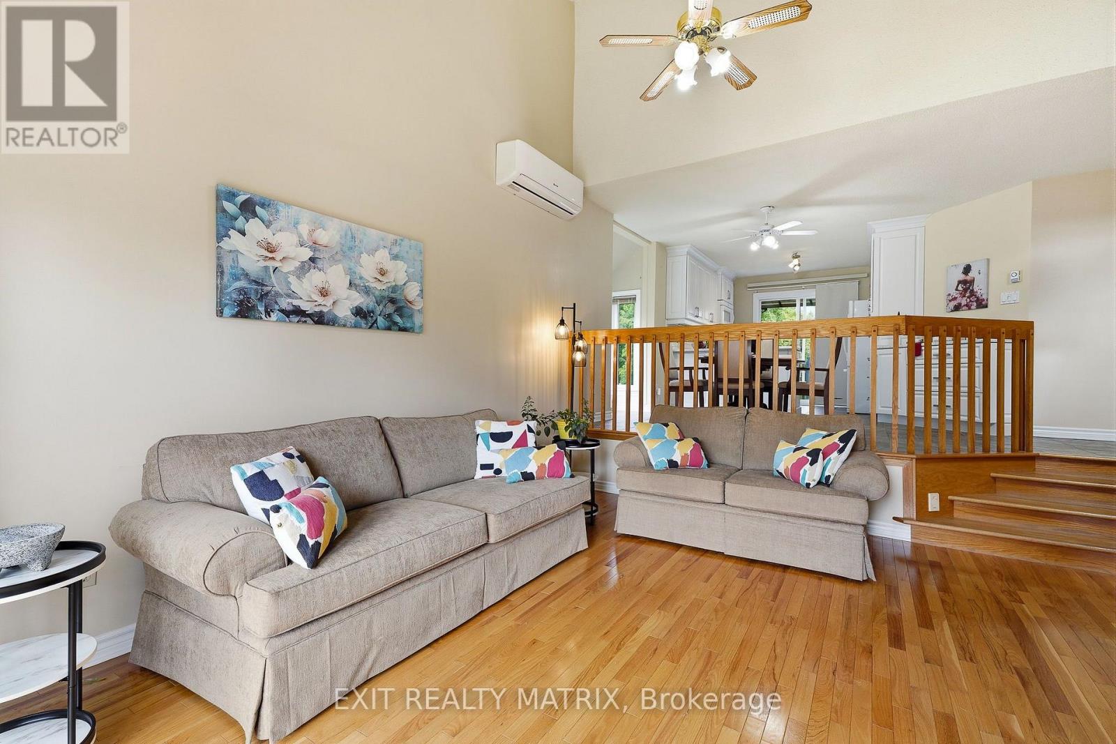 44 STE THERESE BOULEVARD - 9