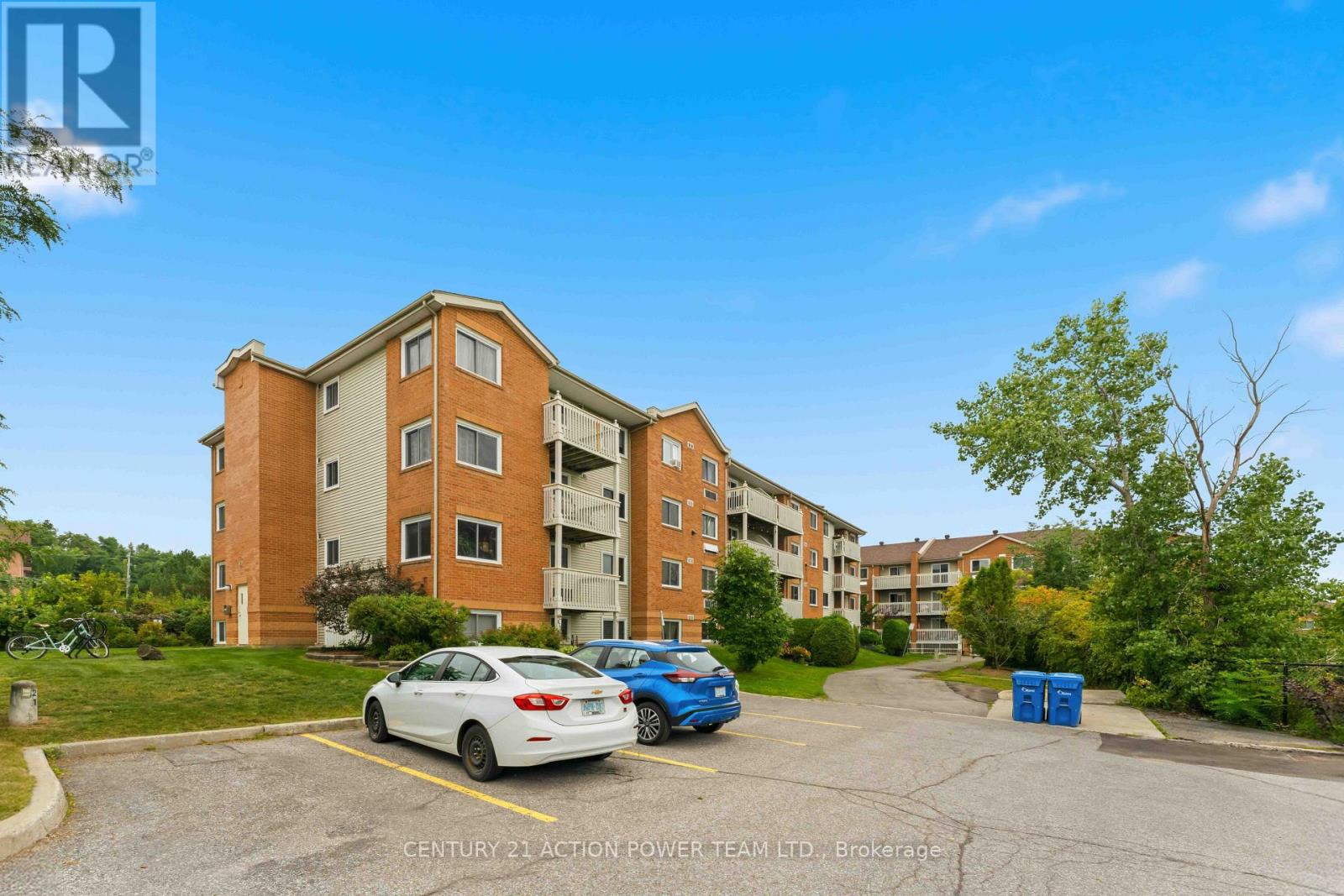 #115 345 CENTRUM BOULEVARD - 1