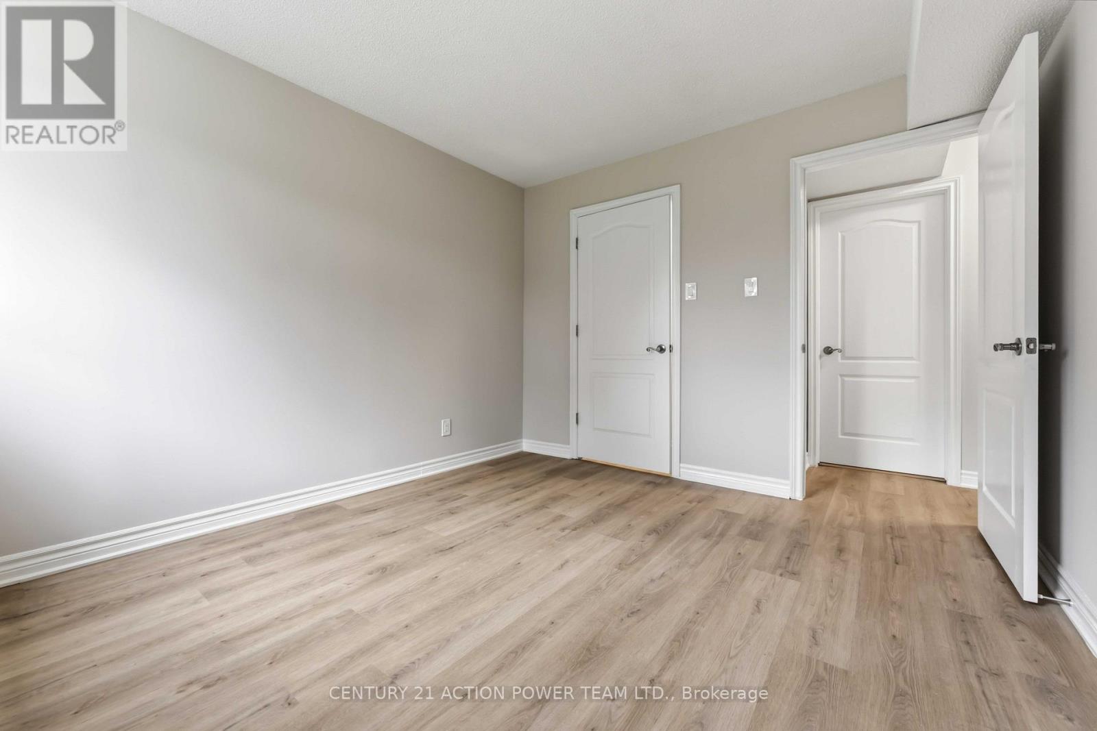 #115 345 CENTRUM BOULEVARD - 25