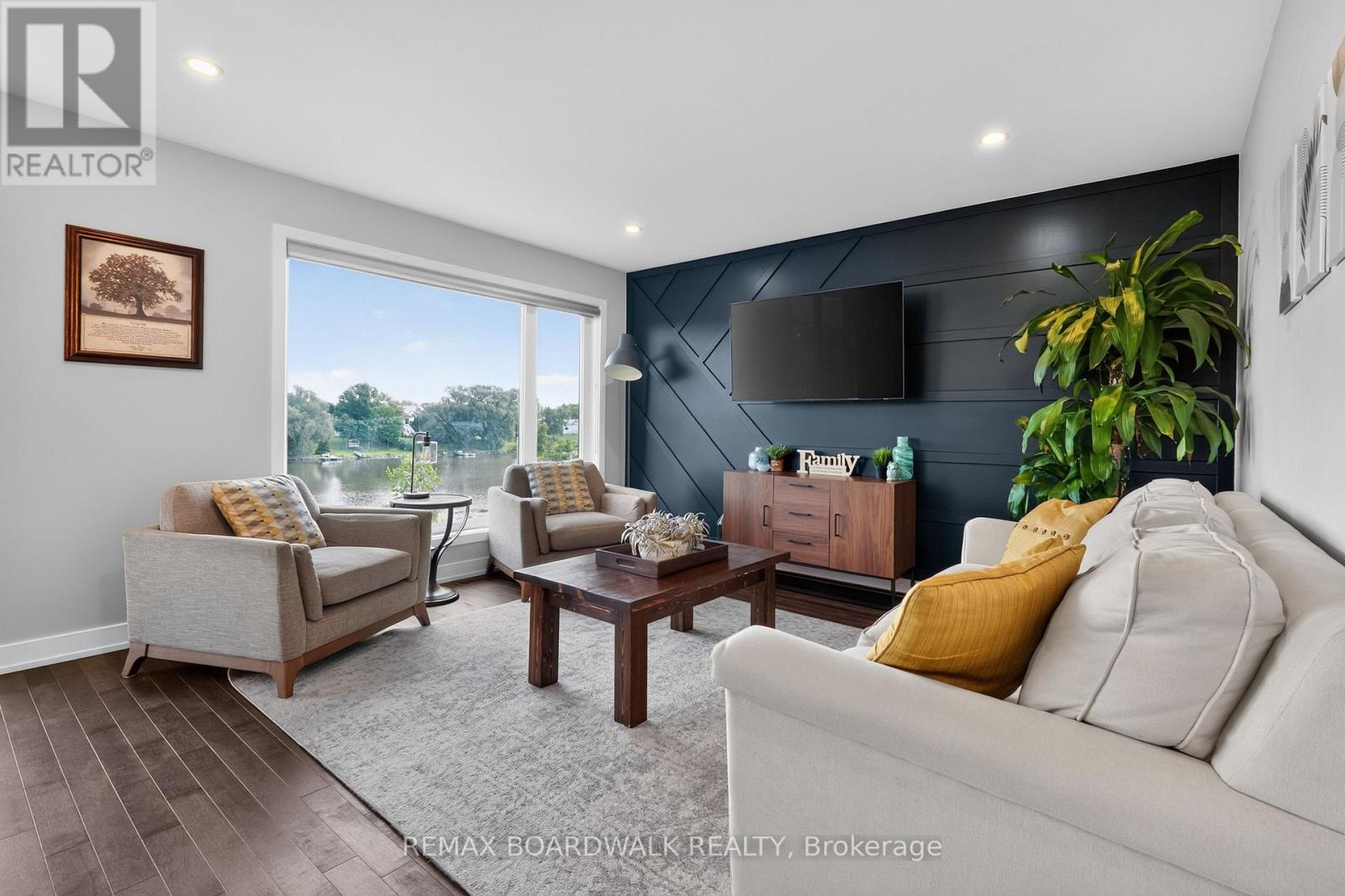 112 ARGILE STREET - Image 9