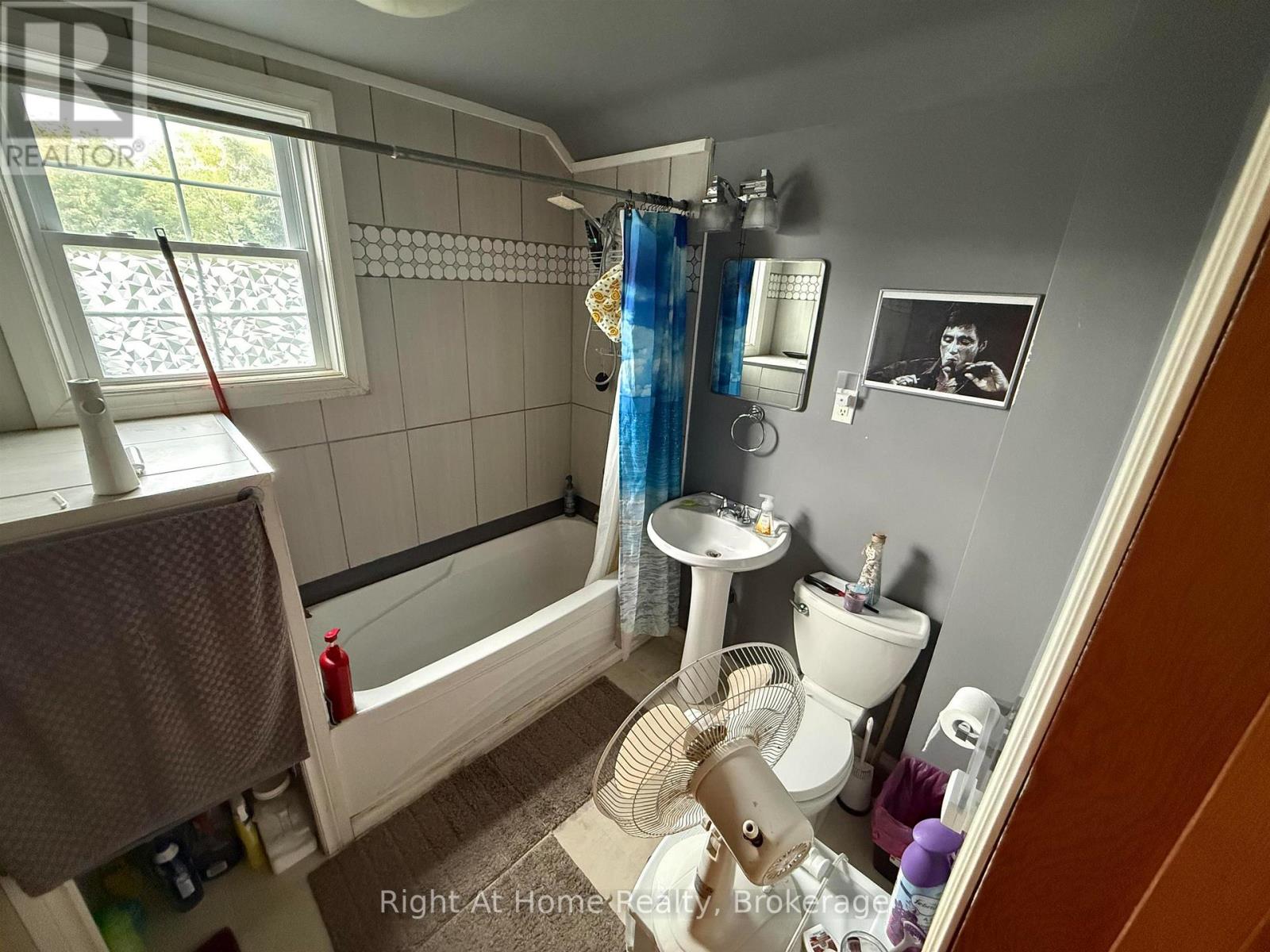 334 MORSE STREET - Image 10