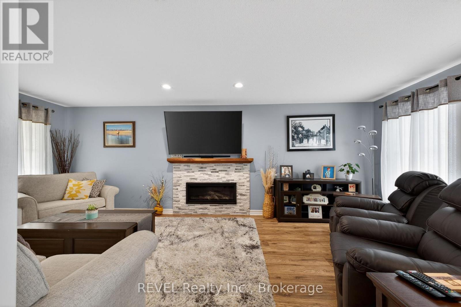 149 GREEN POINTE DRIVE - 8