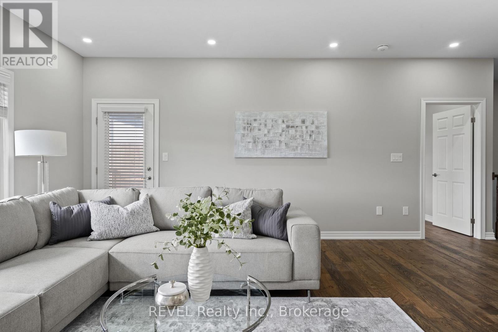 #7 7138 PARSA ST NIAGARA FALLS STREET - Image 16