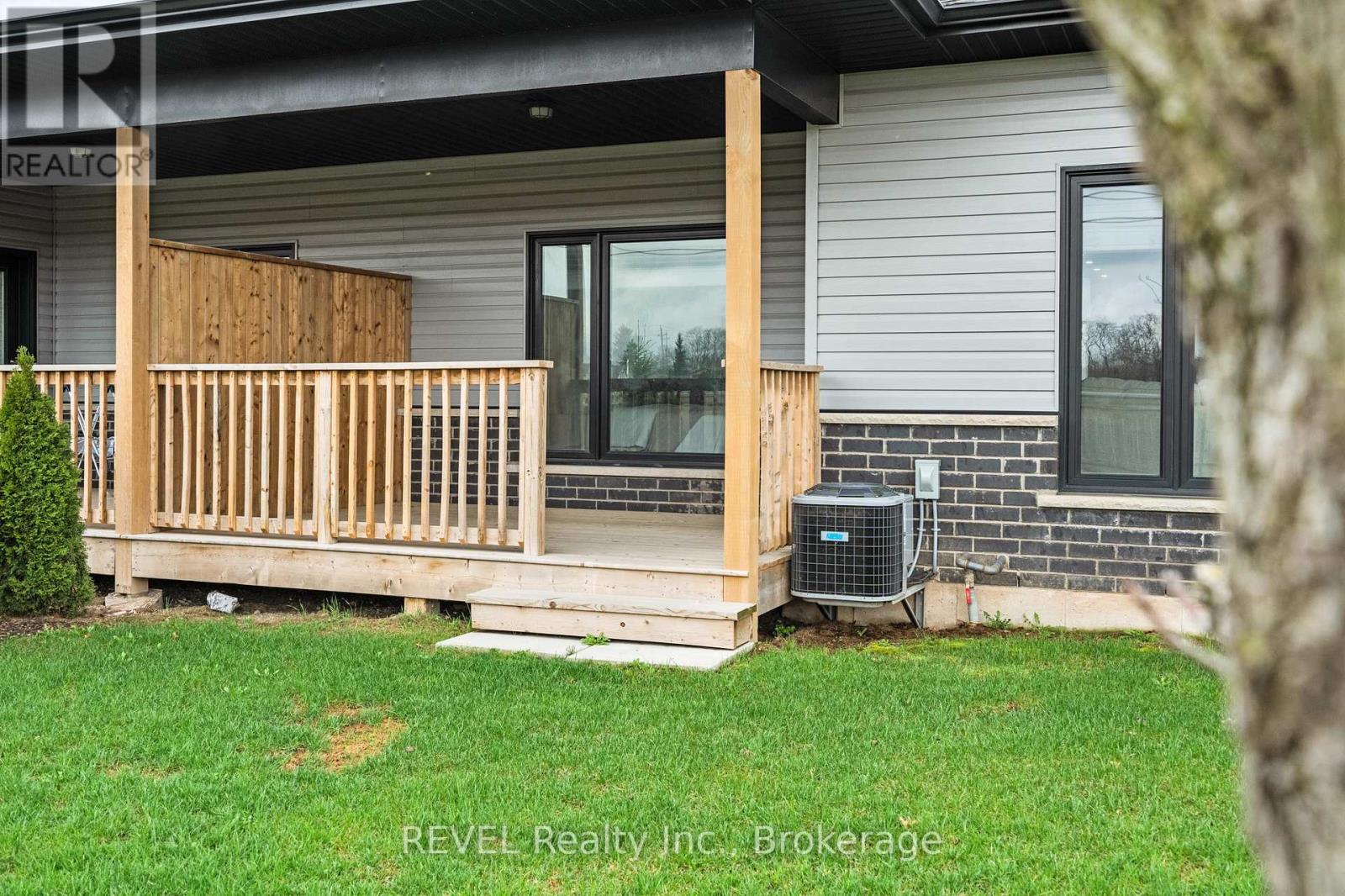 #7 7138 PARSA ST NIAGARA FALLS STREET - Image 28